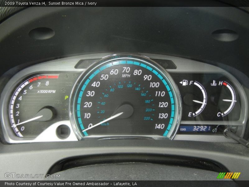 Sunset Bronze Mica / Ivory 2009 Toyota Venza I4