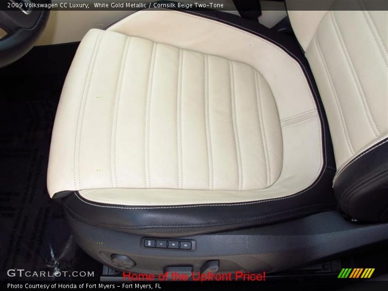 White Gold Metallic / Cornsilk Beige Two-Tone 2009 Volkswagen CC Luxury