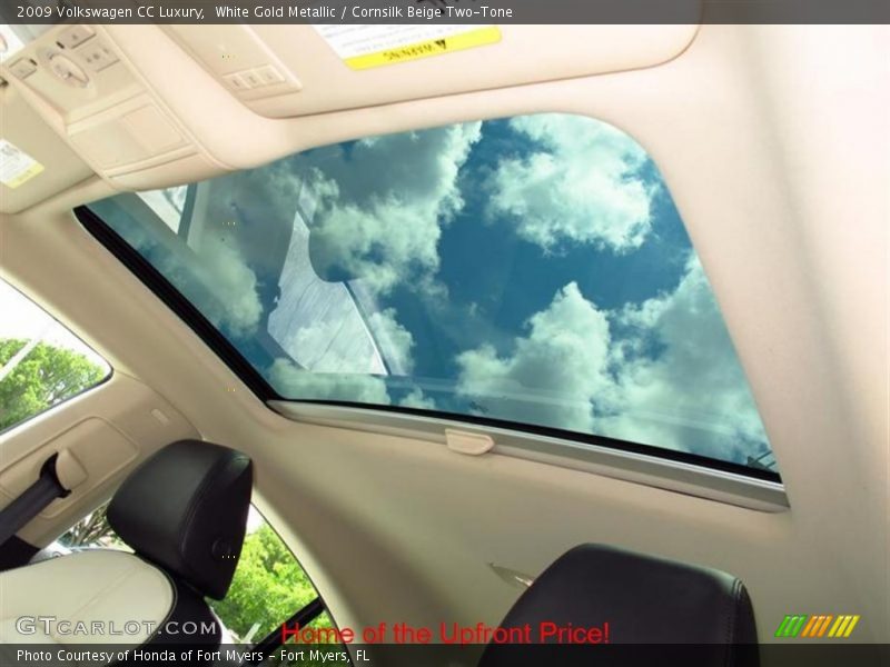 White Gold Metallic / Cornsilk Beige Two-Tone 2009 Volkswagen CC Luxury