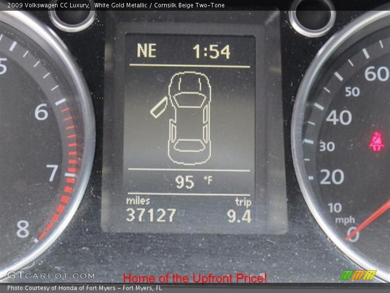 White Gold Metallic / Cornsilk Beige Two-Tone 2009 Volkswagen CC Luxury