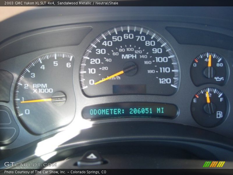 Sandalwood Metallic / Neutral/Shale 2003 GMC Yukon XL SLT 4x4