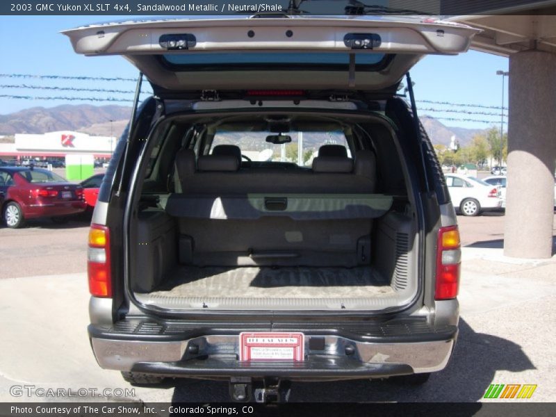 Sandalwood Metallic / Neutral/Shale 2003 GMC Yukon XL SLT 4x4