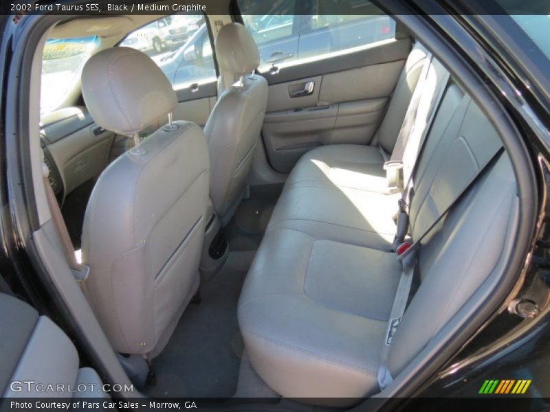Black / Medium Graphite 2002 Ford Taurus SES