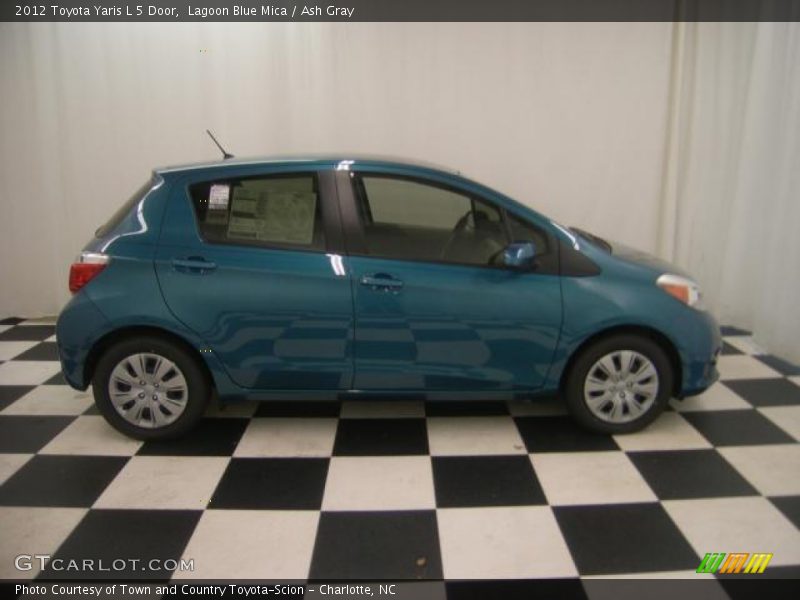 Lagoon Blue Mica / Ash Gray 2012 Toyota Yaris L 5 Door