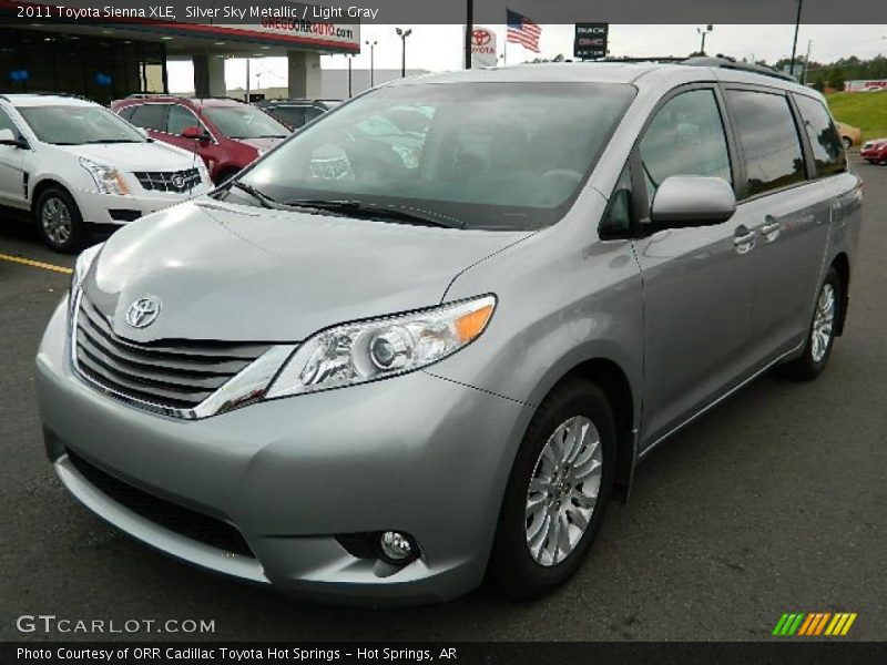 Silver Sky Metallic / Light Gray 2011 Toyota Sienna XLE