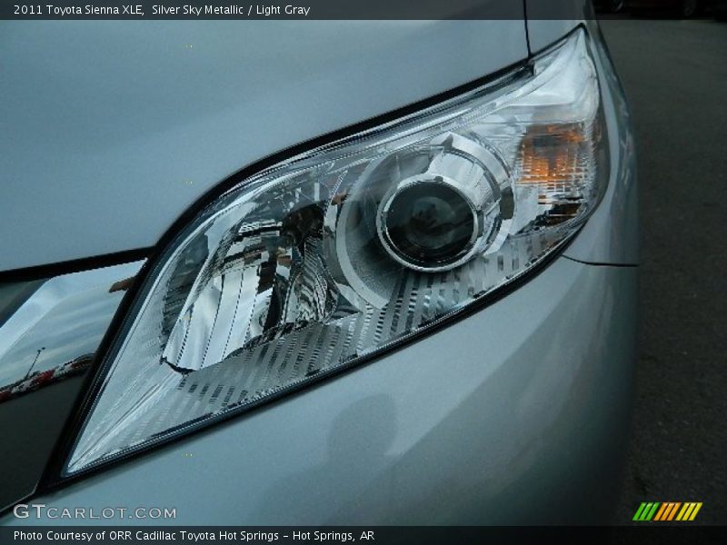 Silver Sky Metallic / Light Gray 2011 Toyota Sienna XLE