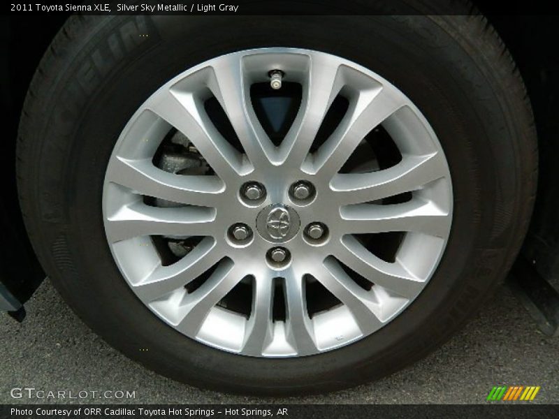 Silver Sky Metallic / Light Gray 2011 Toyota Sienna XLE
