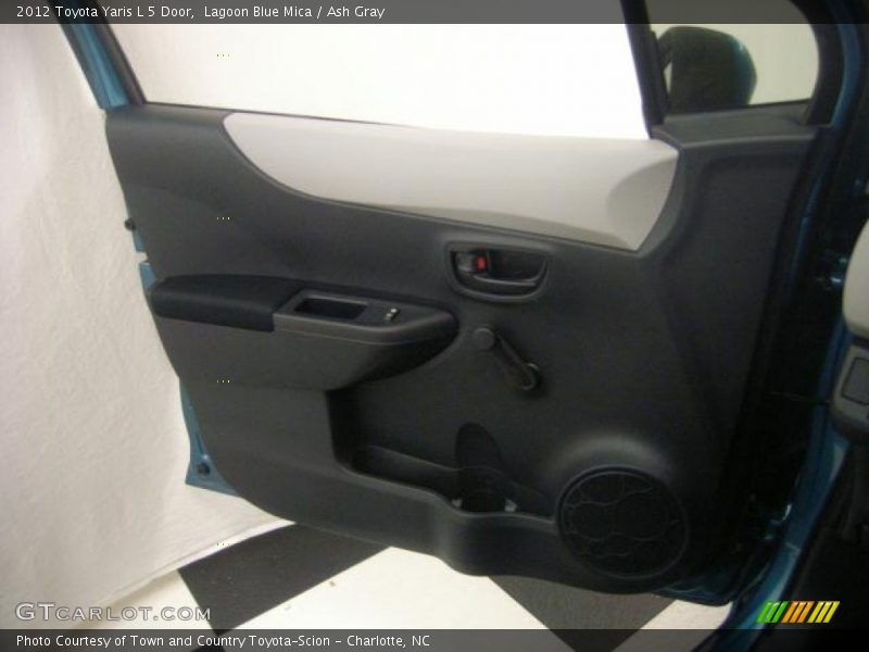Lagoon Blue Mica / Ash Gray 2012 Toyota Yaris L 5 Door