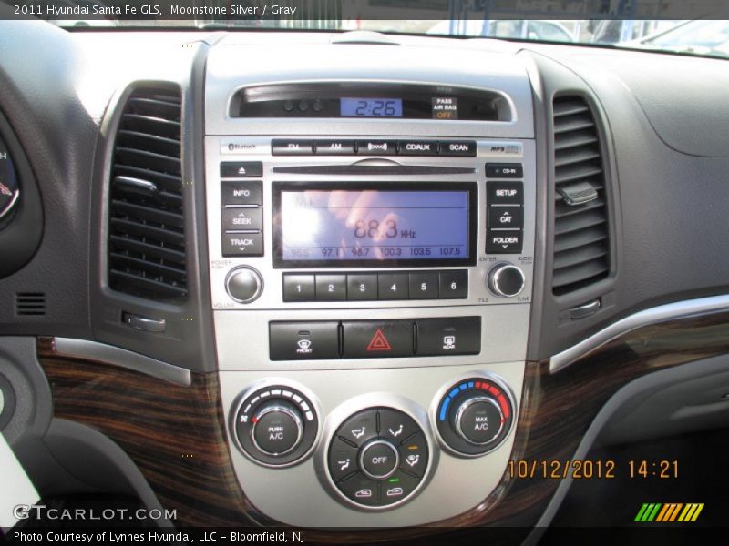 Moonstone Silver / Gray 2011 Hyundai Santa Fe GLS
