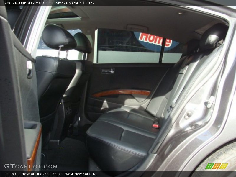 Smoke Metallic / Black 2006 Nissan Maxima 3.5 SE