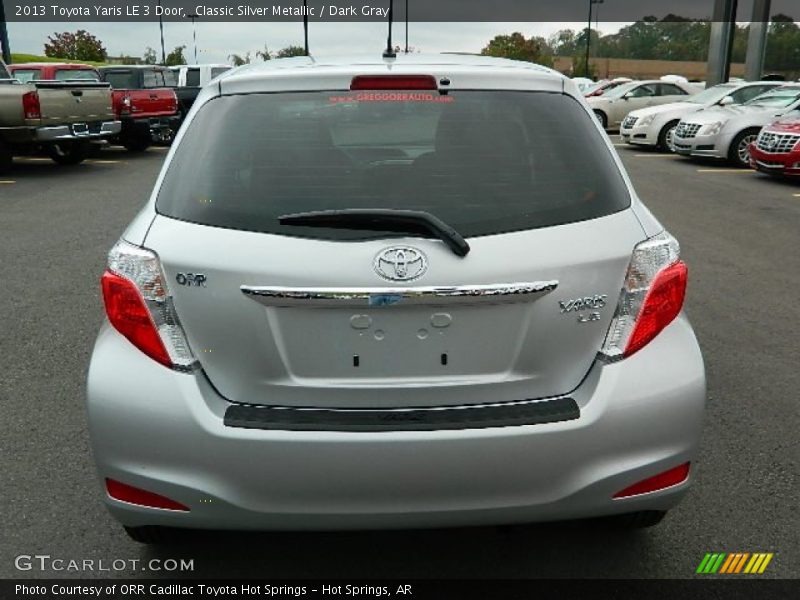 Classic Silver Metallic / Dark Gray 2013 Toyota Yaris LE 3 Door