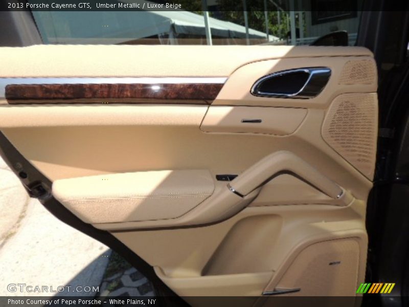 Umber Metallic / Luxor Beige 2013 Porsche Cayenne GTS