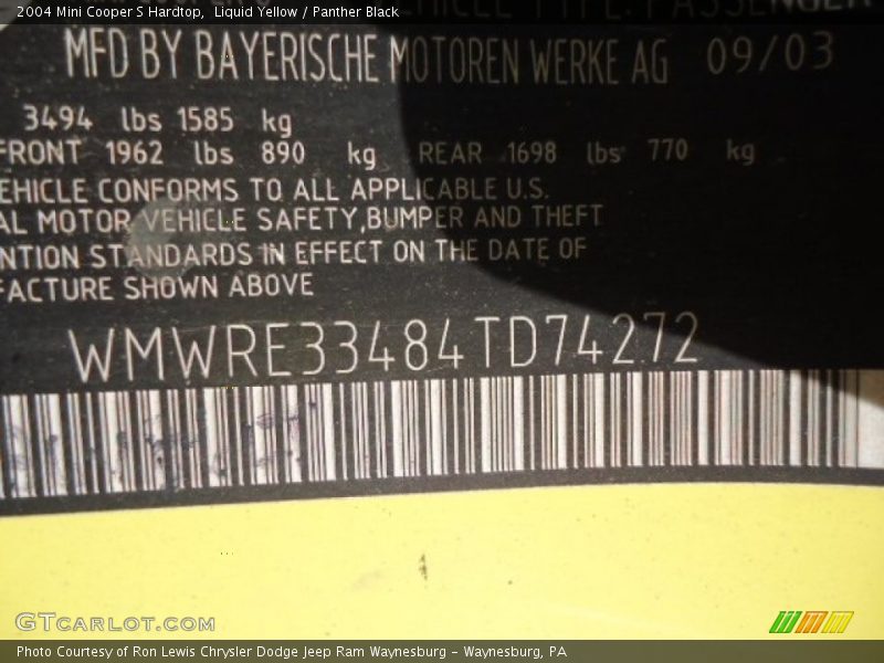 Liquid Yellow / Panther Black 2004 Mini Cooper S Hardtop