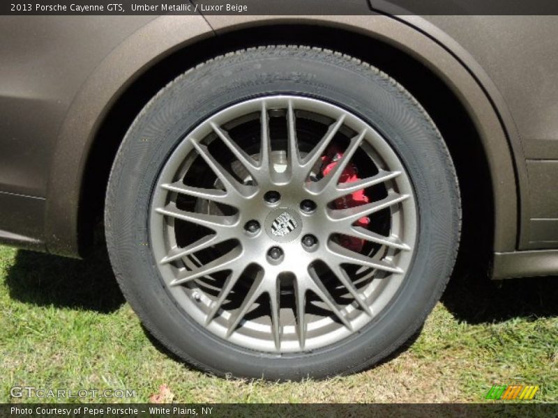 Umber Metallic / Luxor Beige 2013 Porsche Cayenne GTS