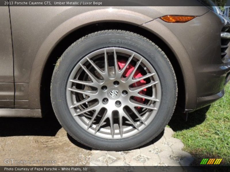 Umber Metallic / Luxor Beige 2013 Porsche Cayenne GTS
