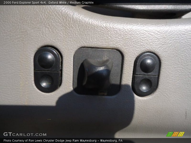 Oxford White / Medium Graphite 2000 Ford Explorer Sport 4x4