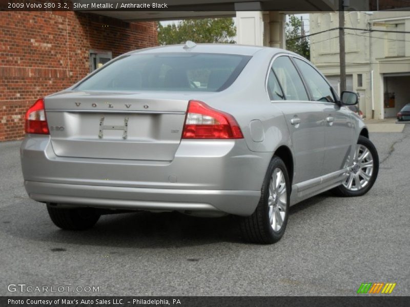Silver Metallic / Anthracite Black 2009 Volvo S80 3.2
