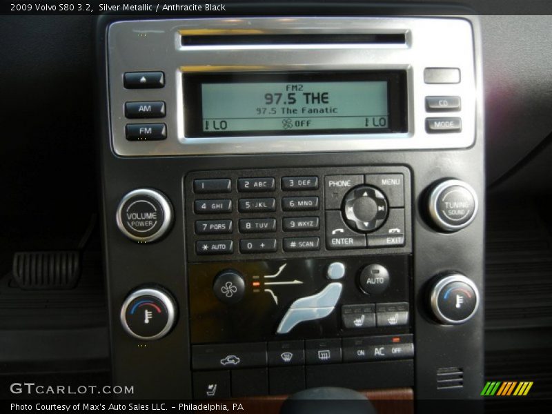 Silver Metallic / Anthracite Black 2009 Volvo S80 3.2
