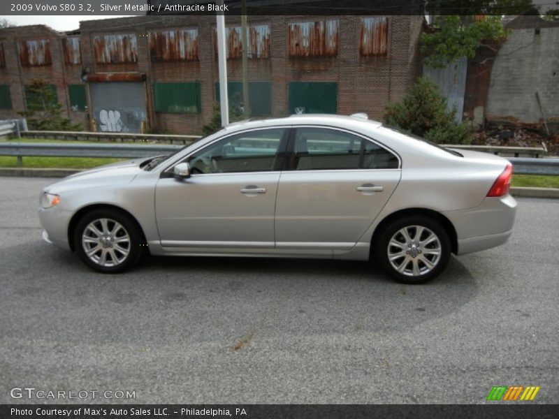 Silver Metallic / Anthracite Black 2009 Volvo S80 3.2