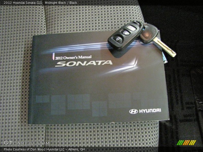 Midnight Black / Black 2012 Hyundai Sonata GLS