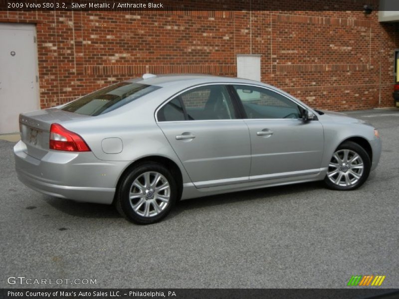 Silver Metallic / Anthracite Black 2009 Volvo S80 3.2