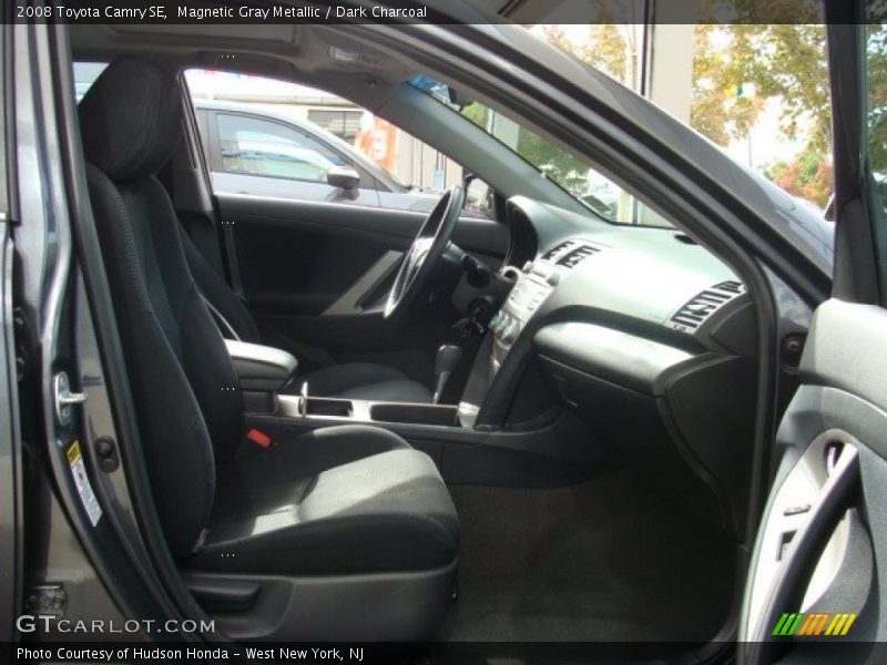 Magnetic Gray Metallic / Dark Charcoal 2008 Toyota Camry SE