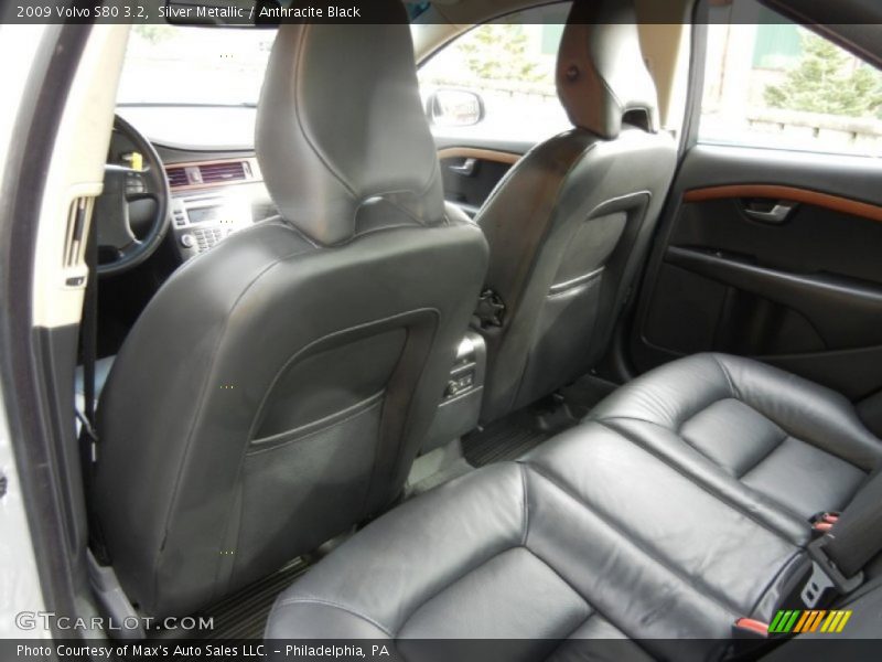 Silver Metallic / Anthracite Black 2009 Volvo S80 3.2