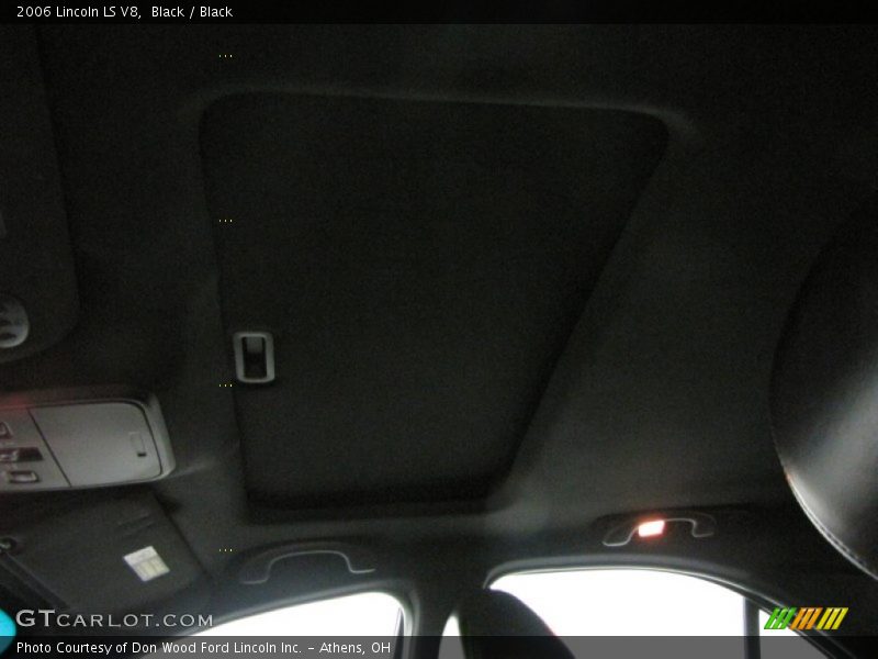 Black / Black 2006 Lincoln LS V8