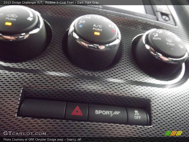 Redline 3-Coat Pearl / Dark Slate Gray 2013 Dodge Challenger R/T