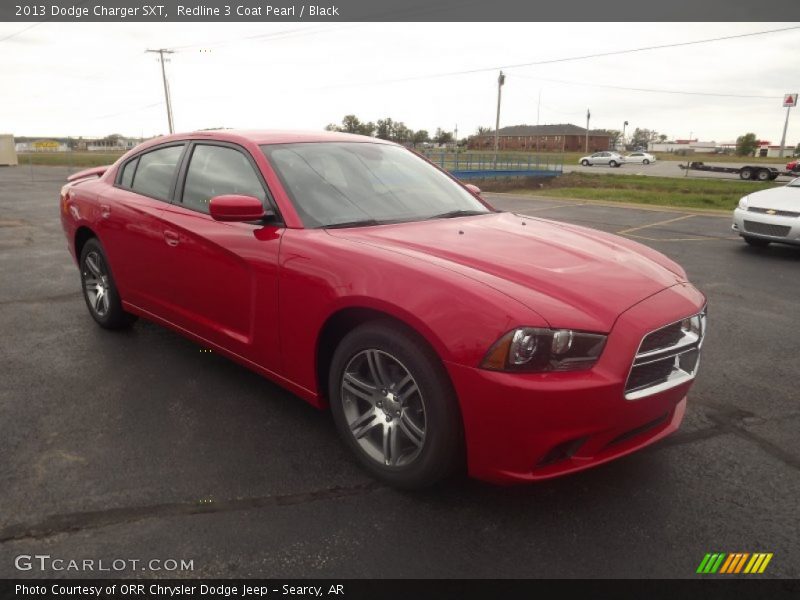 Front 3/4 View of 2013 Charger SXT