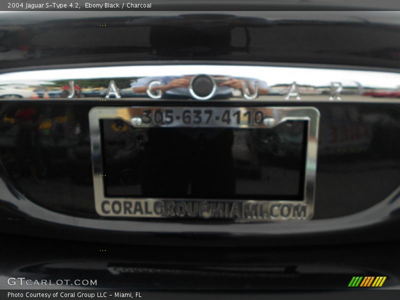 Ebony Black / Charcoal 2004 Jaguar S-Type 4.2