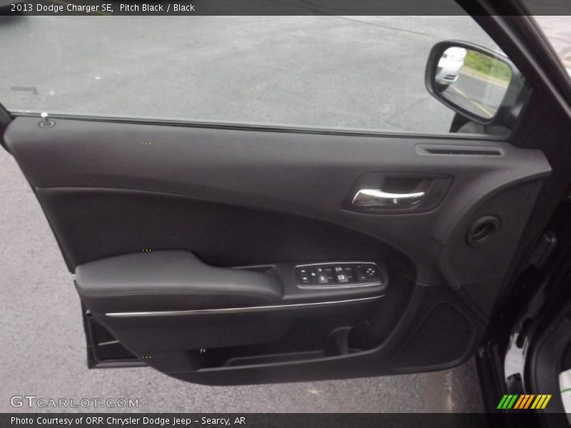 Pitch Black / Black 2013 Dodge Charger SE