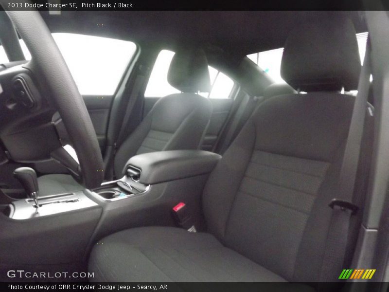 Pitch Black / Black 2013 Dodge Charger SE