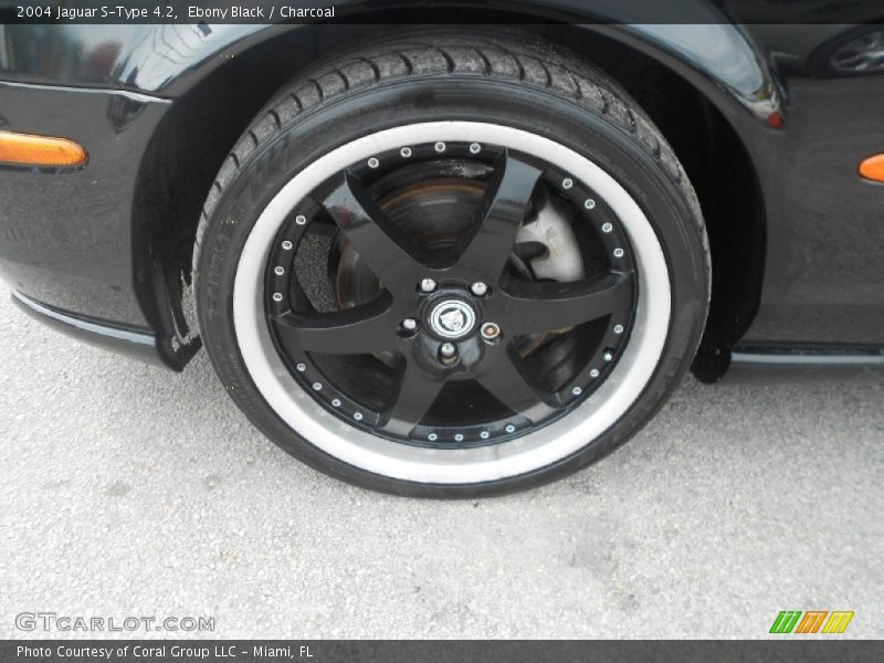 Ebony Black / Charcoal 2004 Jaguar S-Type 4.2