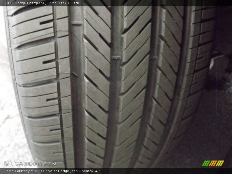 Pitch Black / Black 2013 Dodge Charger SE