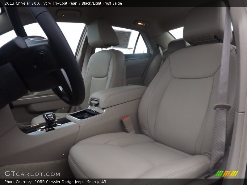 Ivory Tri-Coat Pearl / Black/Light Frost Beige 2013 Chrysler 300