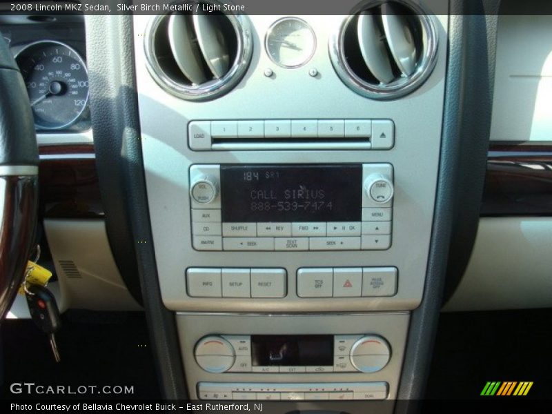 Silver Birch Metallic / Light Stone 2008 Lincoln MKZ Sedan