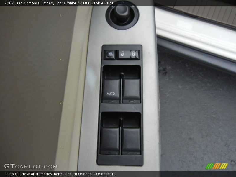 Stone White / Pastel Pebble Beige 2007 Jeep Compass Limited