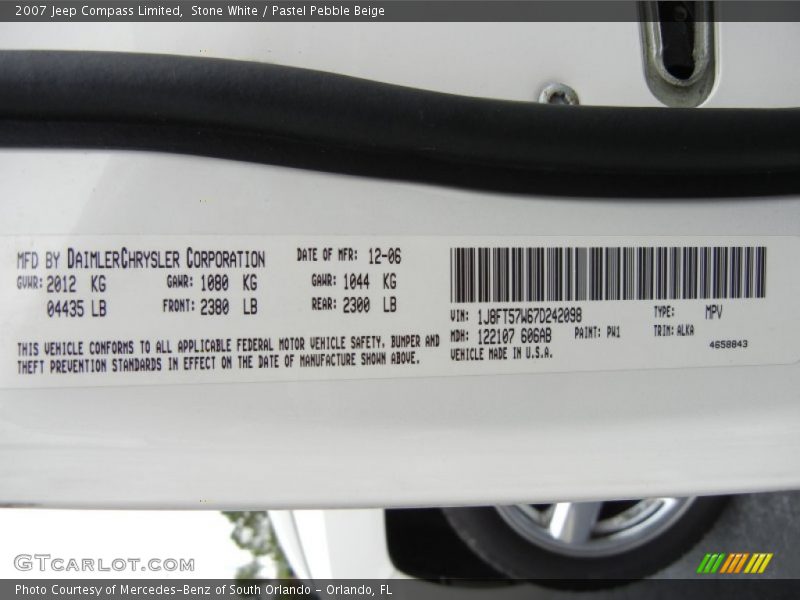 Stone White / Pastel Pebble Beige 2007 Jeep Compass Limited