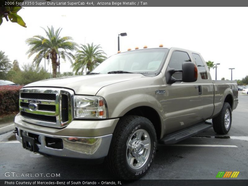 Front 3/4 View of 2006 F350 Super Duty Lariat SuperCab 4x4