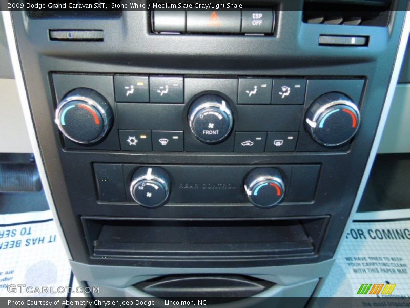 Stone White / Medium Slate Gray/Light Shale 2009 Dodge Grand Caravan SXT