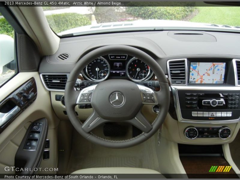  2013 GL 450 4Matic Steering Wheel