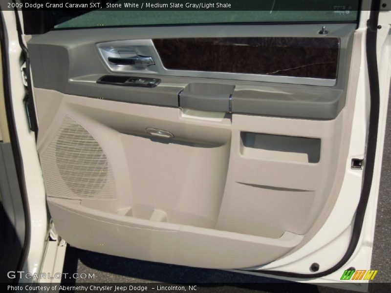 Stone White / Medium Slate Gray/Light Shale 2009 Dodge Grand Caravan SXT