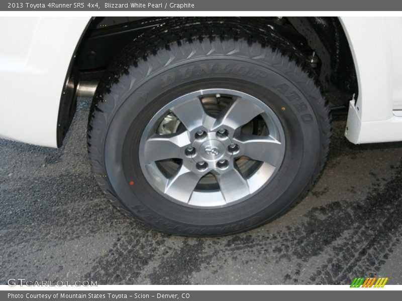 Blizzard White Pearl / Graphite 2013 Toyota 4Runner SR5 4x4