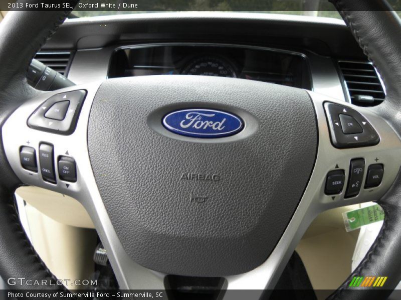 Oxford White / Dune 2013 Ford Taurus SEL