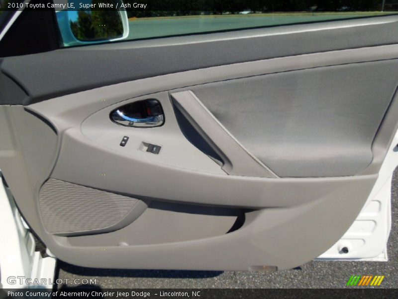 Super White / Ash Gray 2010 Toyota Camry LE