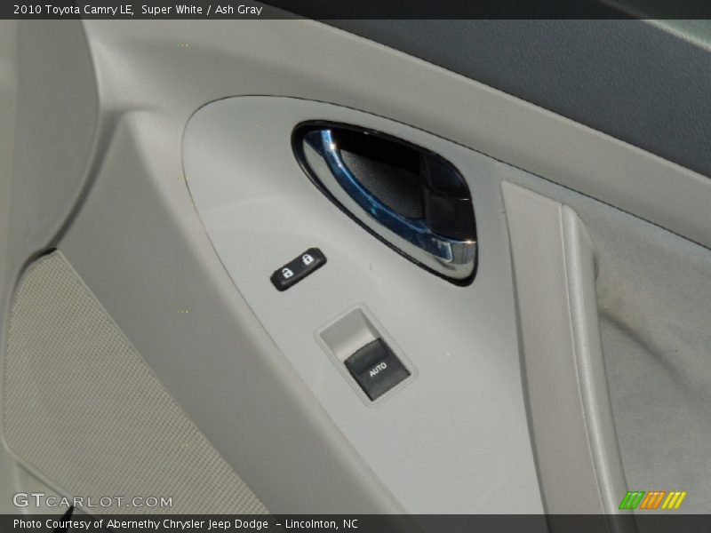 Super White / Ash Gray 2010 Toyota Camry LE