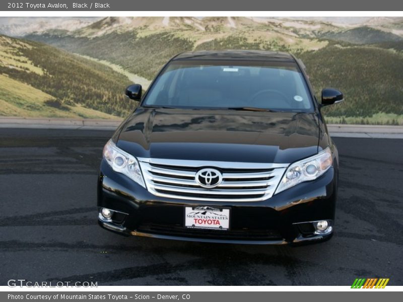 Black / Black 2012 Toyota Avalon