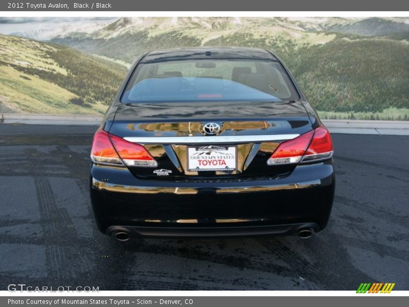 Black / Black 2012 Toyota Avalon