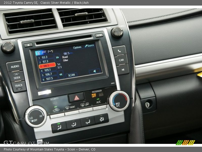 Classic Silver Metallic / Black/Ash 2012 Toyota Camry SE